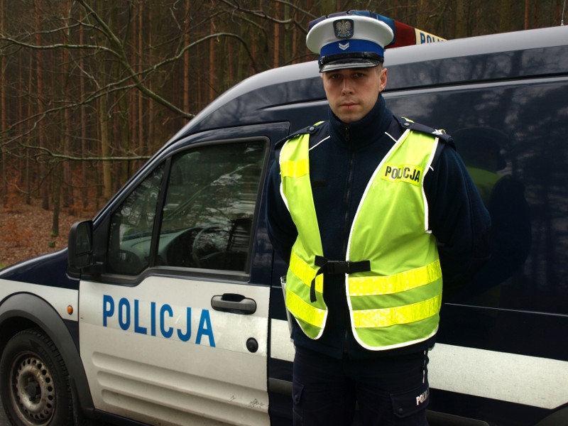 Policjant Po Służbie Nie Jest Obojętny Na Los Drugiego Człowieka ...