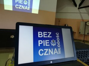 Logo programu &quot;Bezpieczna Młodość&quot;.