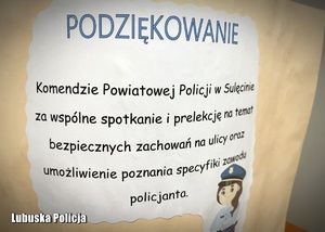 Podziękowanie od dzieci za przeprowadzone przez policjanta spotkanie.