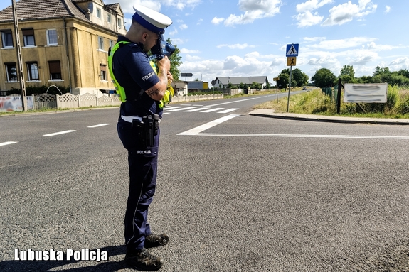 Prędkość pod kontrolą – policjanci zapewniają bezpieczeństwo na lubuskich drogach