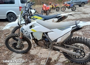 Motocykl crossowy.