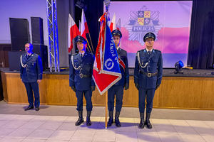 Sztandar Komendy Powiatowej Policji w Sulęcinie.