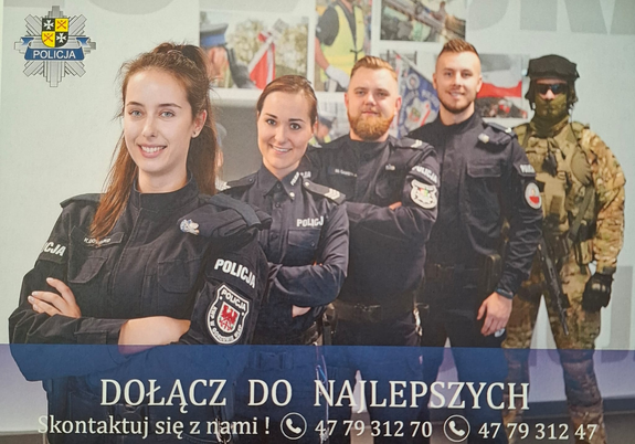 Przyszłość w błękitnym mundurze – policjanci z Sulęcina spotkali się z przyszłymi absolwentami szkół średnich.