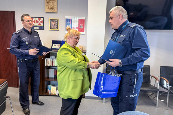 Podziękowania za profesjonalną postawę dla pracownicy banku